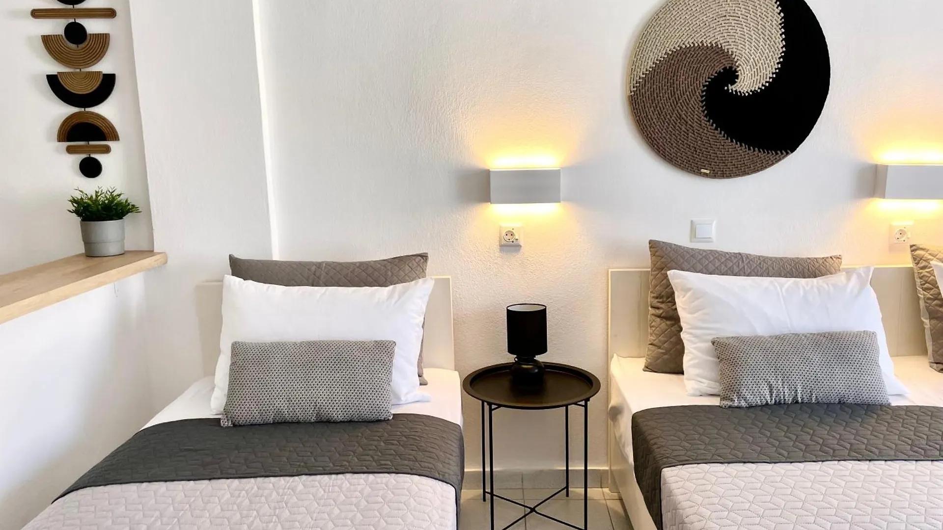 Thalassa Garden Studios Pefkochori Aparthotel